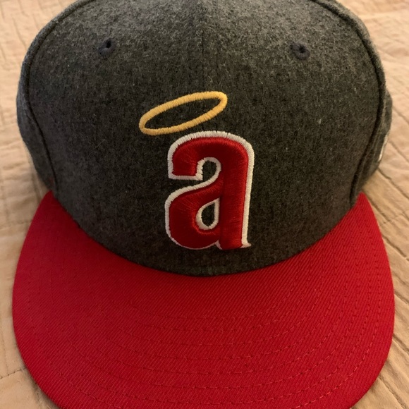 Angels Baseball hat 7 1/8 head size - Picture 1 of 3